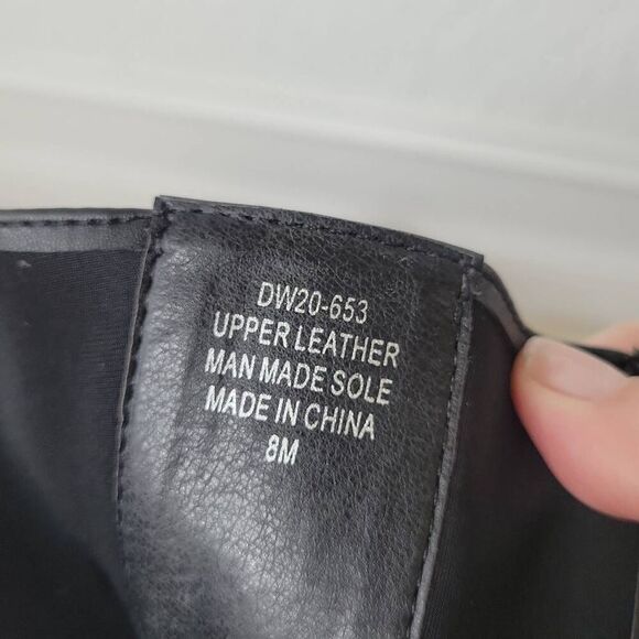 Darker Wavs Leather Square Toe Platform Heeled Boots Y2K Goth Size 8M Womens - Picture 11 of 12